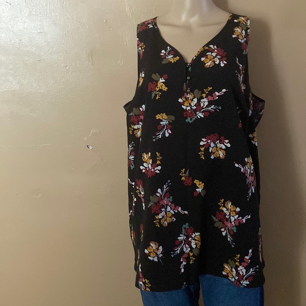 Lane Bryant Black Floral Shell